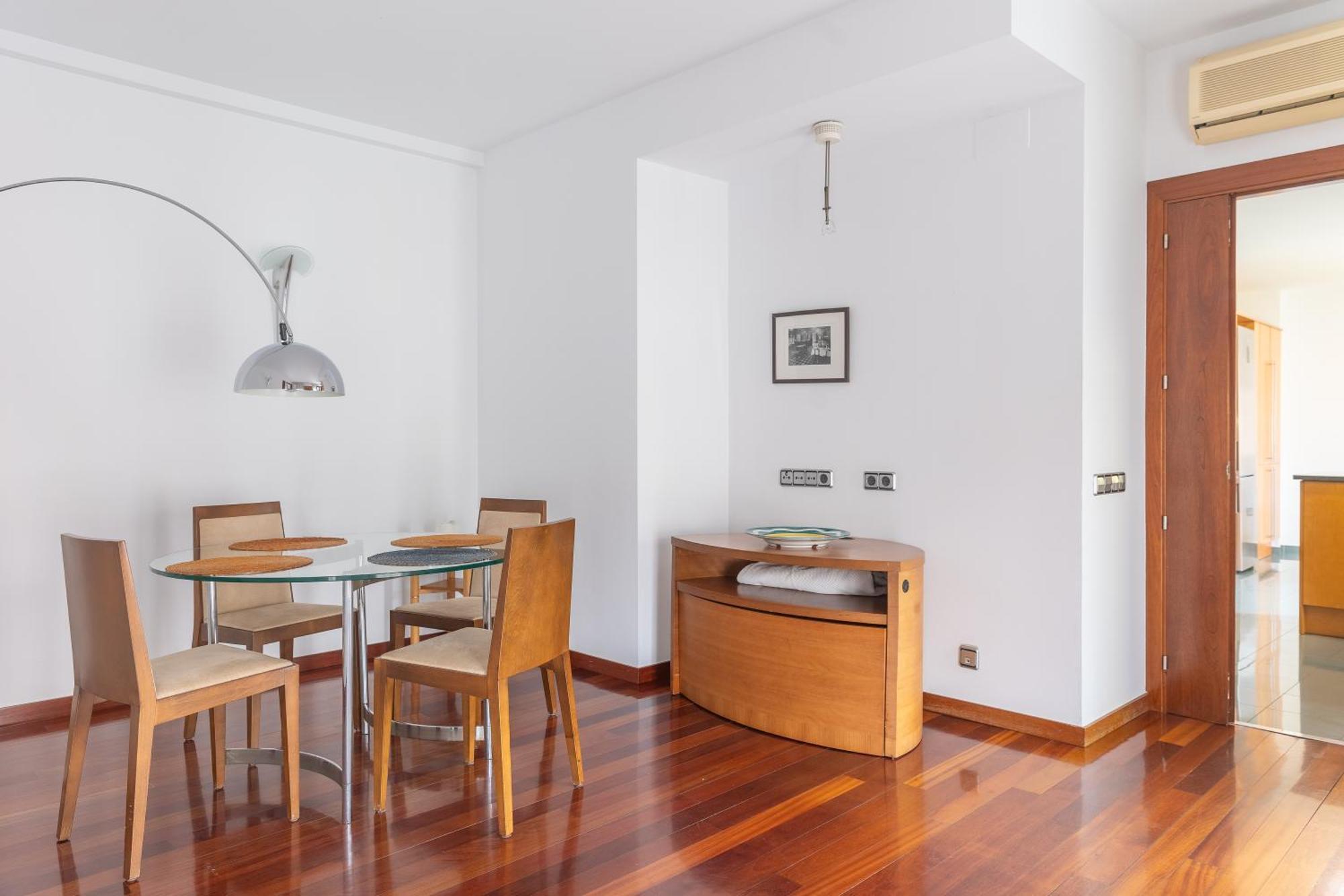 ויק Mazi Apartments Colon מראה חיצוני תמונה